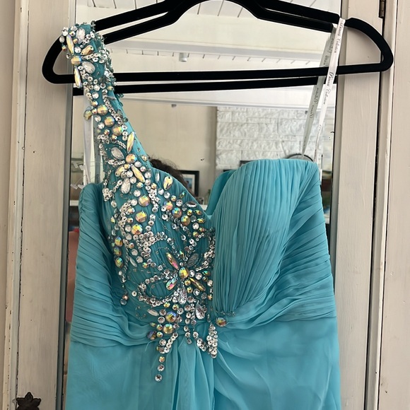 Rachel Allan Princess Homecoming Winter Formal Prom Dress, size 10 - Picture 5 of 12